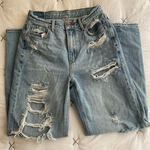 American Eagle Mom Jeans